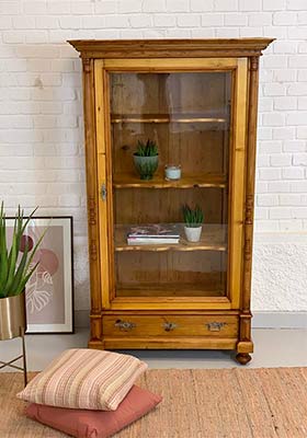 Antike Mobel Historismus Landhausmobel